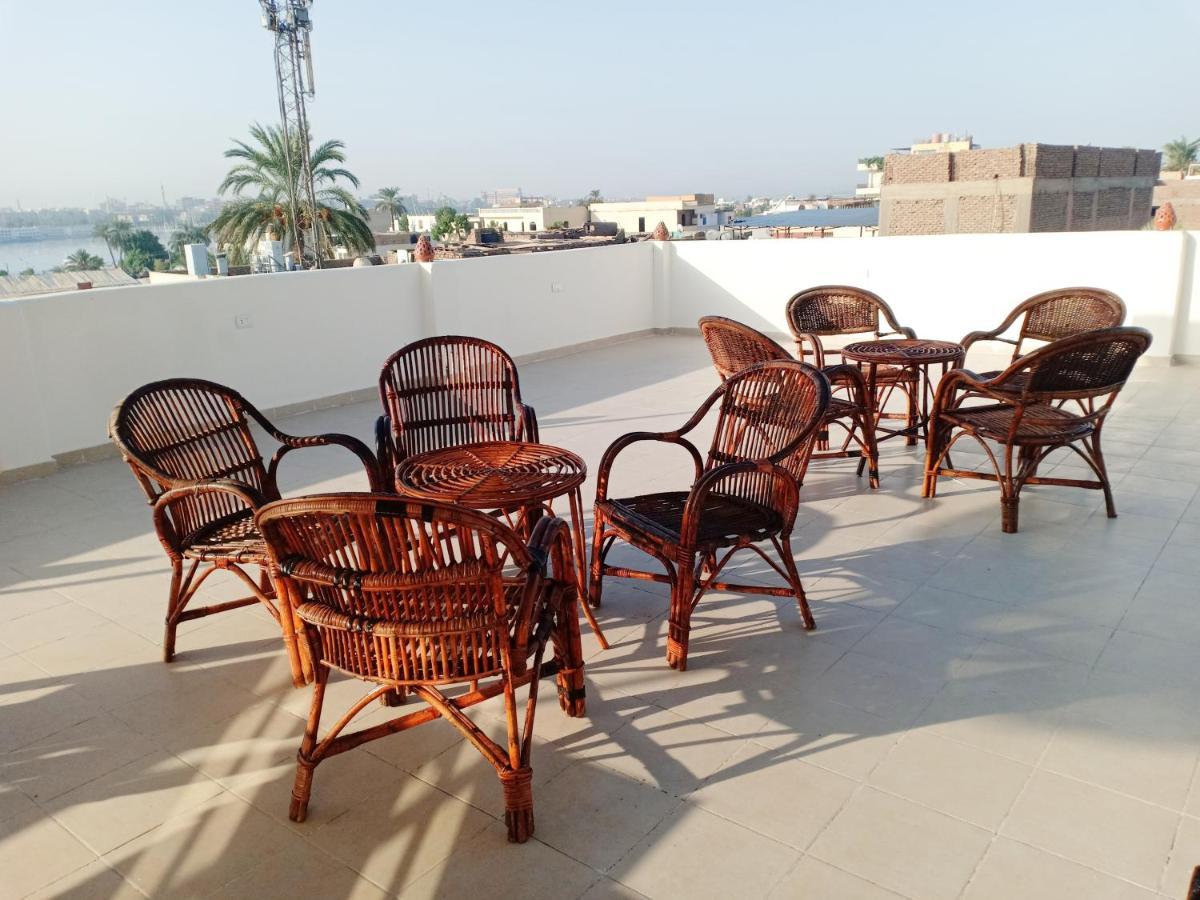 The Magic Of Luxor Private Studio Apartment On The Rooftop Exteriör bild